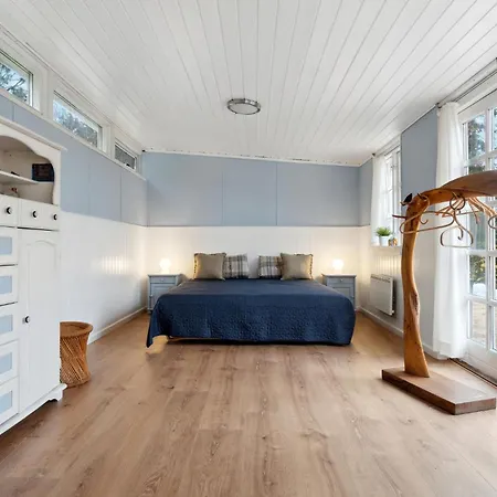 בית נופש 3 Bedroom Amazing In *