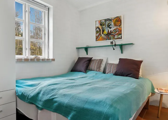 3 Bedroom Amazing In Fur